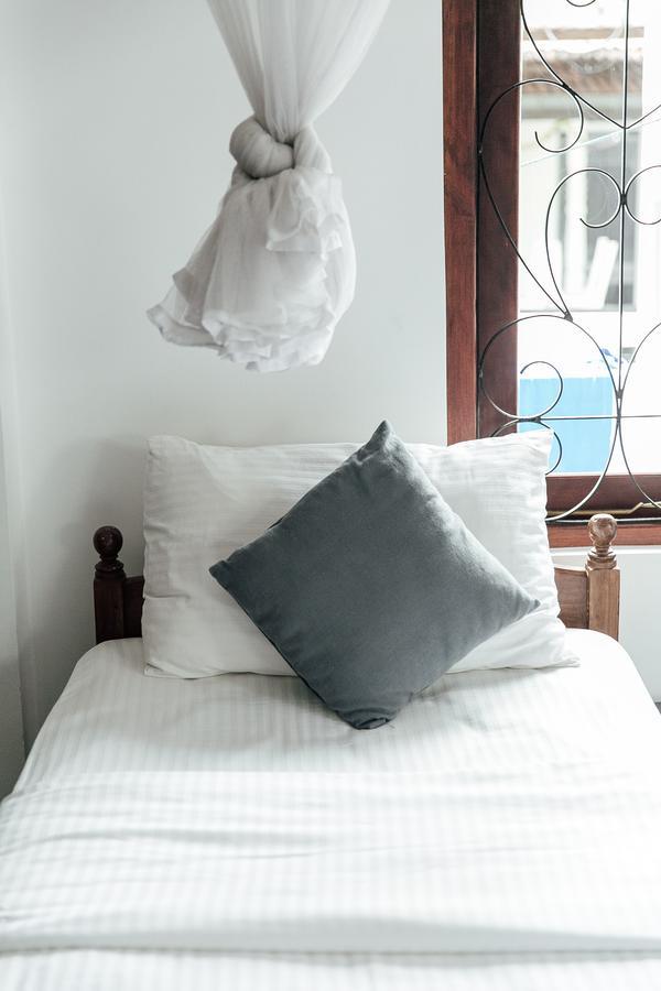 Bedspace 乌纳瓦图纳 外观 照片